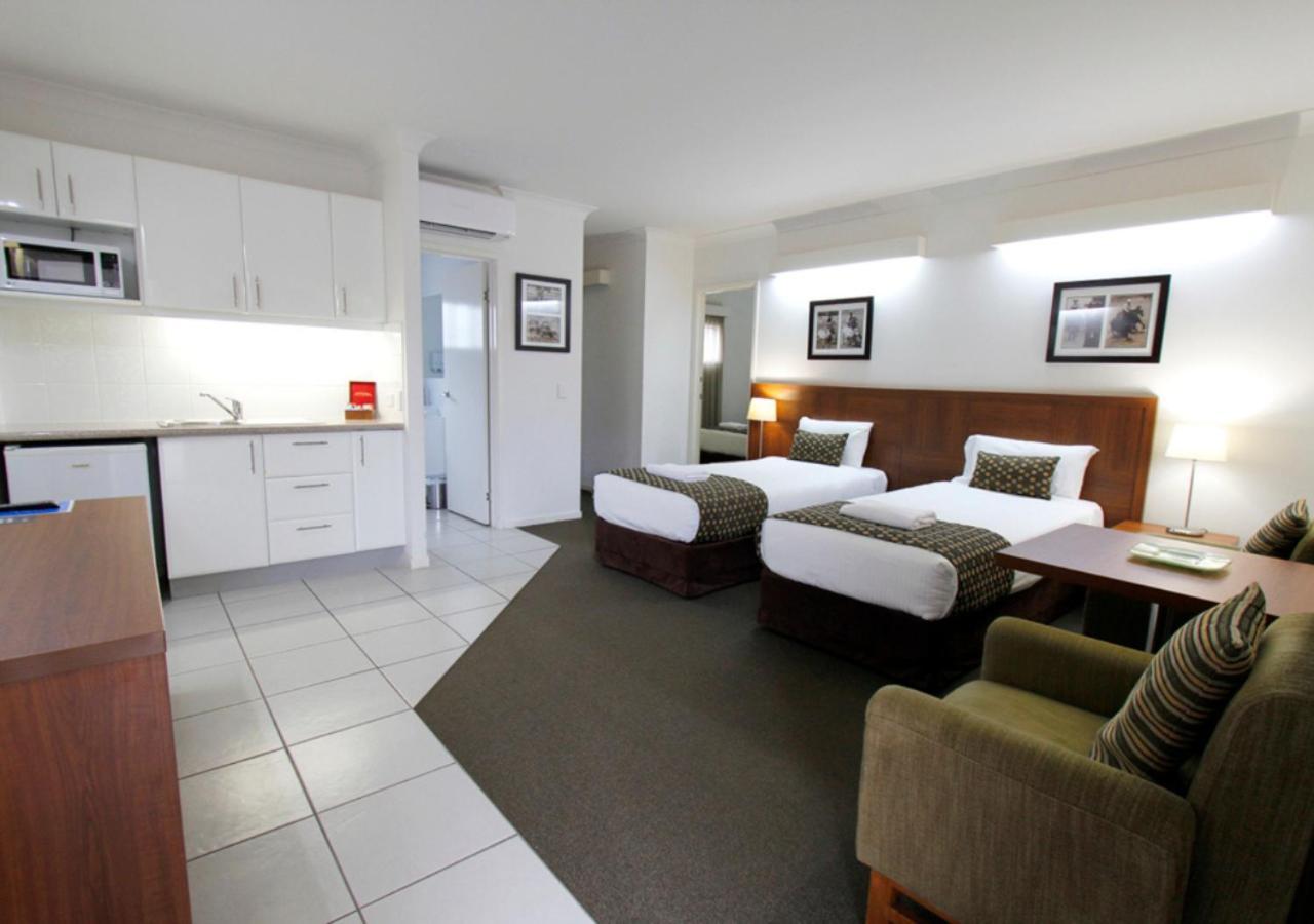 Chinchilla Downtown Motor Inn Eksteriør bilde